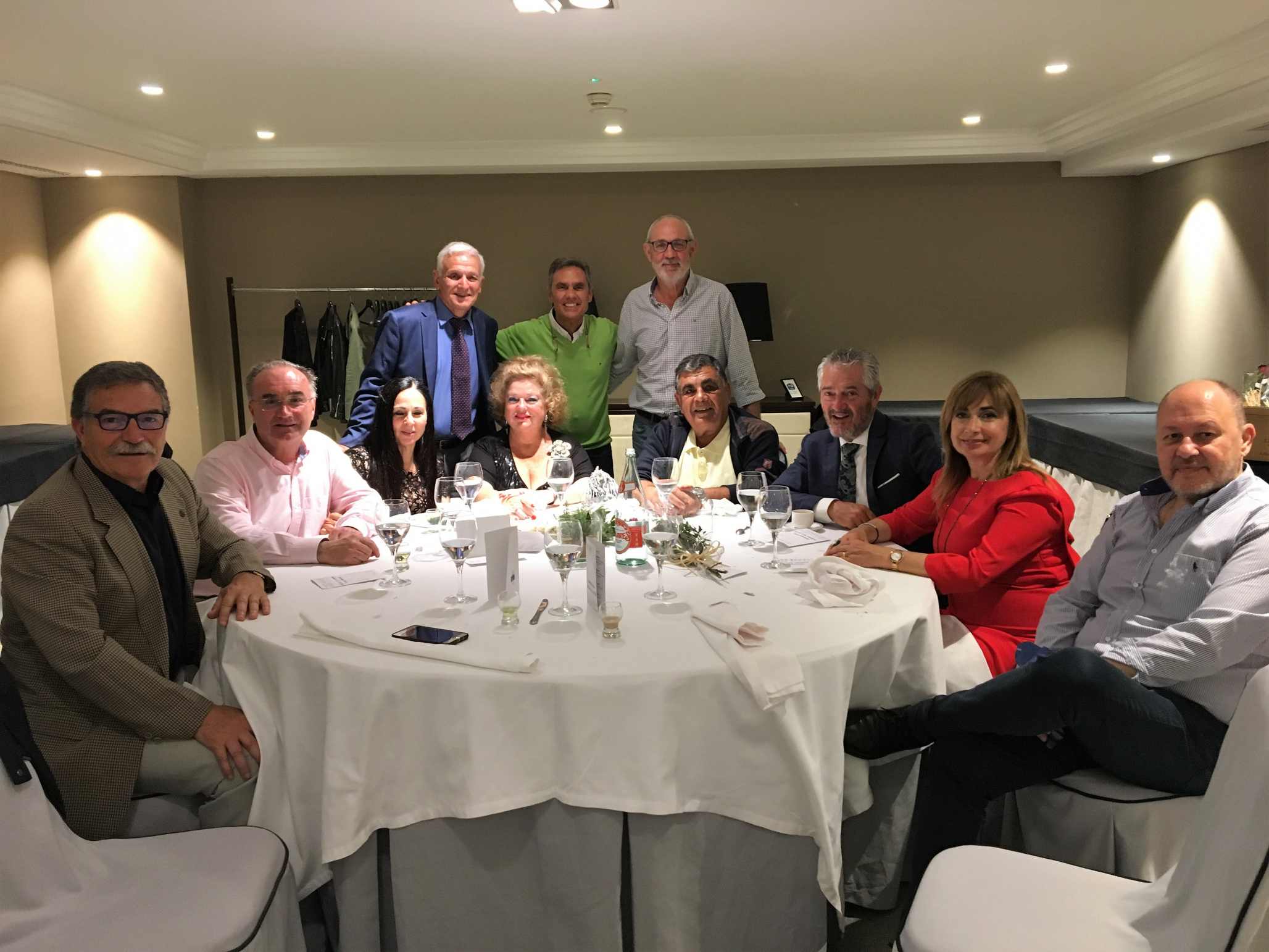 cena jubilados agyocan